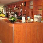 ホテル Restaurant La Dame Du モンフランカン