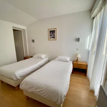 Ξενοδοχείο Restaurant La Dame Du