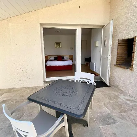 Restaurant La Dame Du Ξενοδοχείο 3*