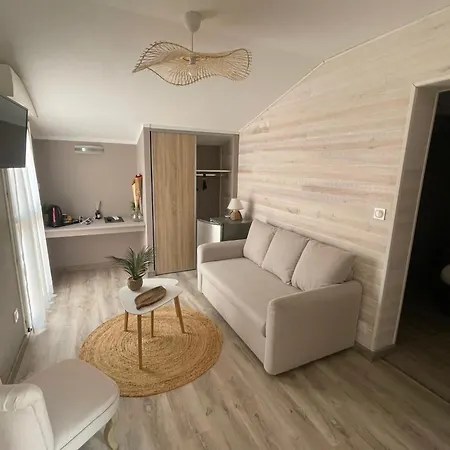 Restaurant La Dame Du Ξενοδοχείο Monflanquin