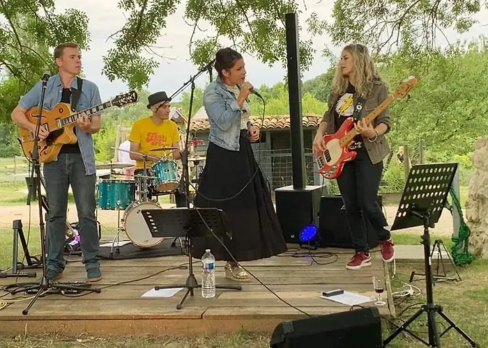 Hotel Restaurant La Dame Du 3*