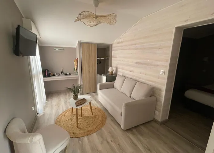 Restaurant La Dame Du Hotel Monflanquin