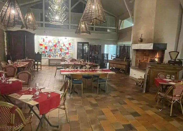 Hotel Restaurant La Dame Du 3*